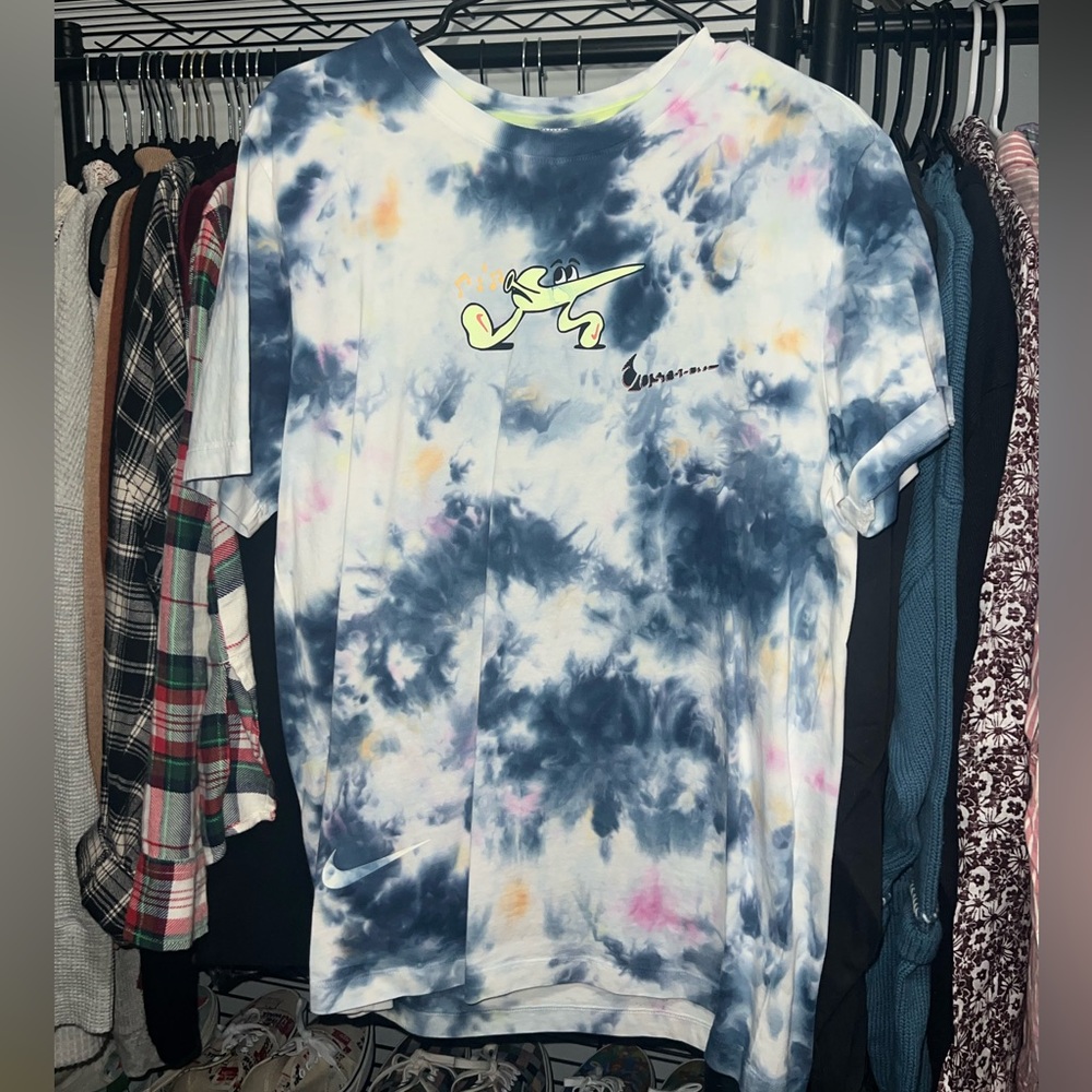 Men’s Nike Tee